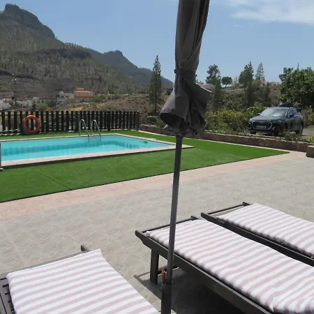 Prázdninový dům Vivelorural Casa En Valle De Chira Con Piscina *